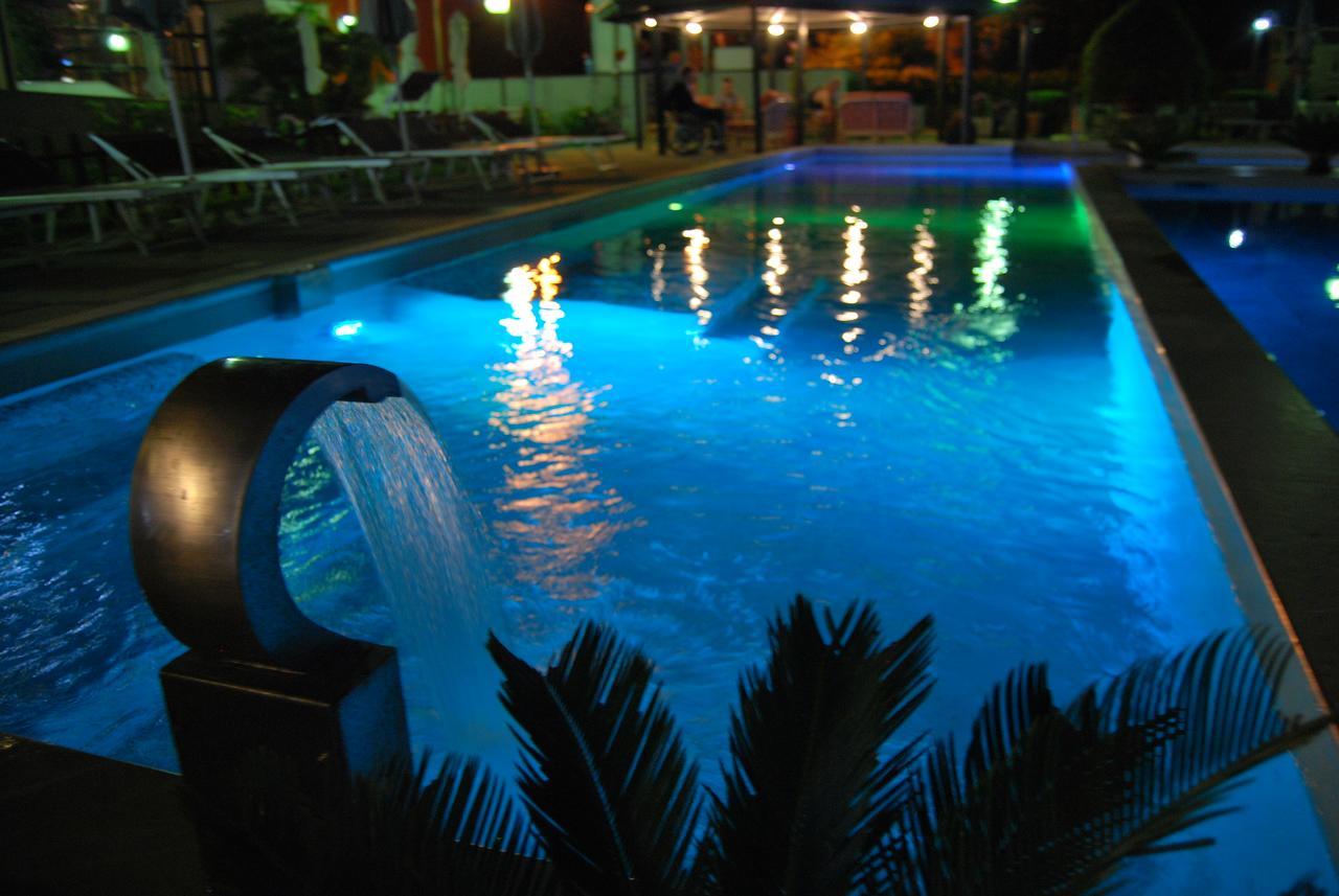 River Park Hotel Ameglia Exterior foto